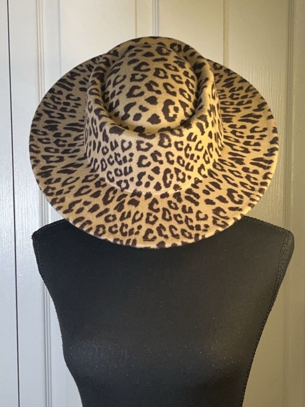 Cheetah Leopard Print Felt Fedora Hat Derby CoG New York Wide Brim Structured